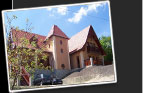 1700 XII. Széchényi-hegy szélén Déli fekvésű, igényes családi ház