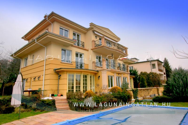 Buda II. Pasarét 10 szobás újszerű 3 lakásos családi ház villa eladó