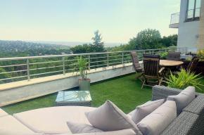 Buda XII. Szabadság-hegy aljában, Virányos egy szintes minimál penthouse lakás eladó 